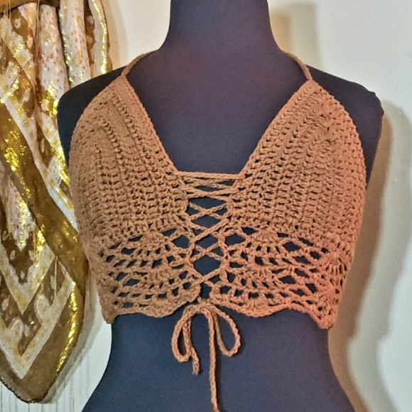 Handmade (by me) Crochet Foxy Lace Halter - Picture 3 of 4